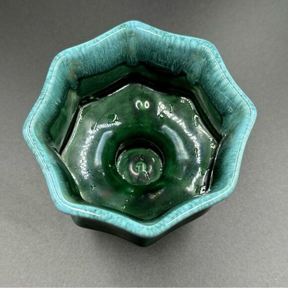 Mid-Century HULL Pottery Pedestal Planter Green Drip Glaze Octagonal 3.5" Tall - Picture 2 of 15